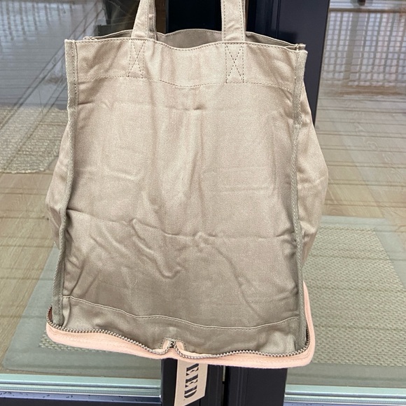 NWT FEED 25 Collapsible Packable Tote Bag - Picture 4 of 6